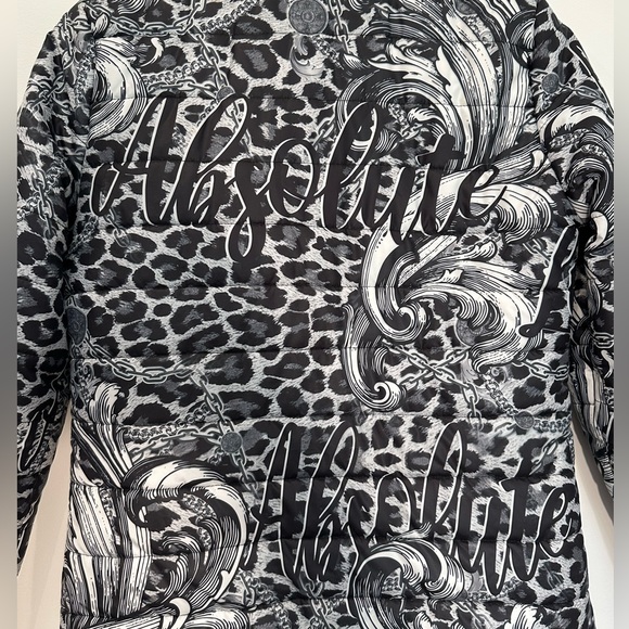 Nice Istanbul Animal Print Quilted Coat with Rhinestones Size M - Picture 6 of 12